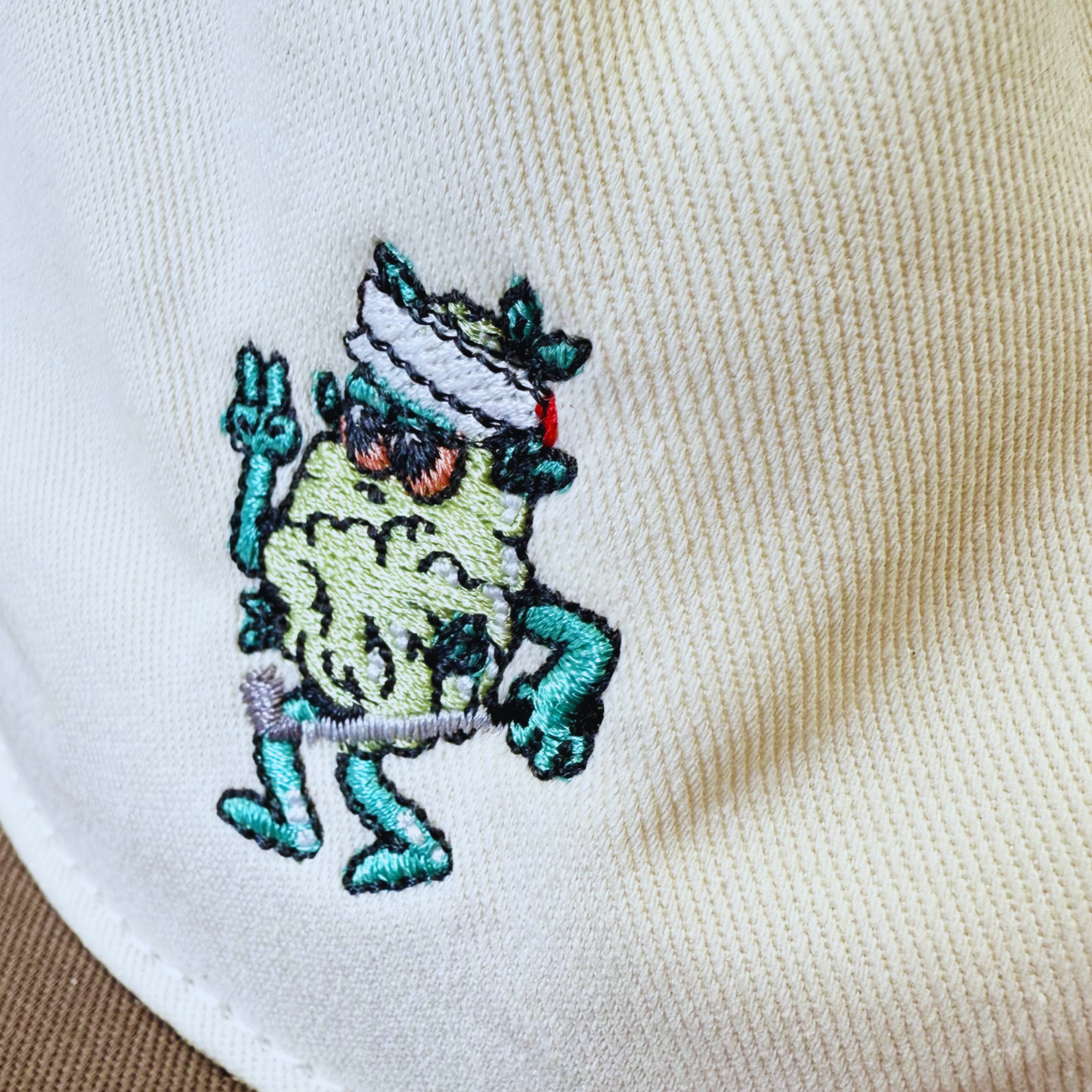Tee It High Two-Tone Hat - Natural/Brown